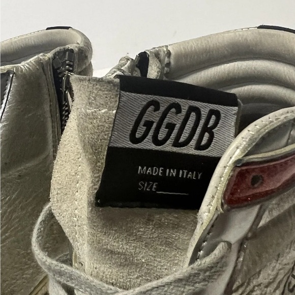 Golden Goose Archive Collection 43 Silver Red - Picture 2 of 12